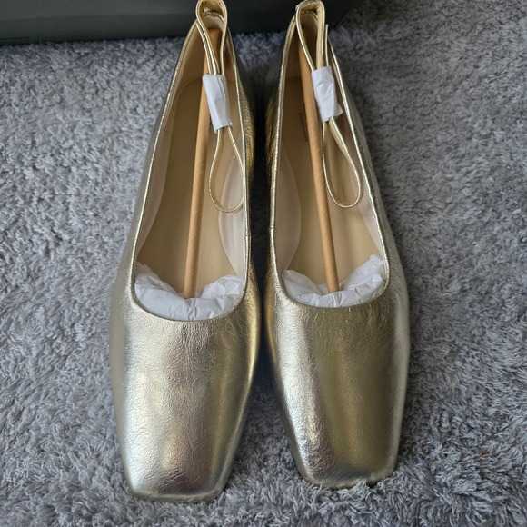 NEW Vagabond Delia Gold Leather Square Toe Ballet Flats Ankle Strap EU 39 US 9 - Picture 3 of 6